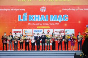 Cửa cuốn Austdoor là Nhà tài trợ chính cho Vietbuild 2022 H1